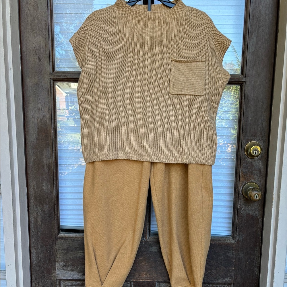 🐪HOST PICK🐪Two Piece Sweater Set